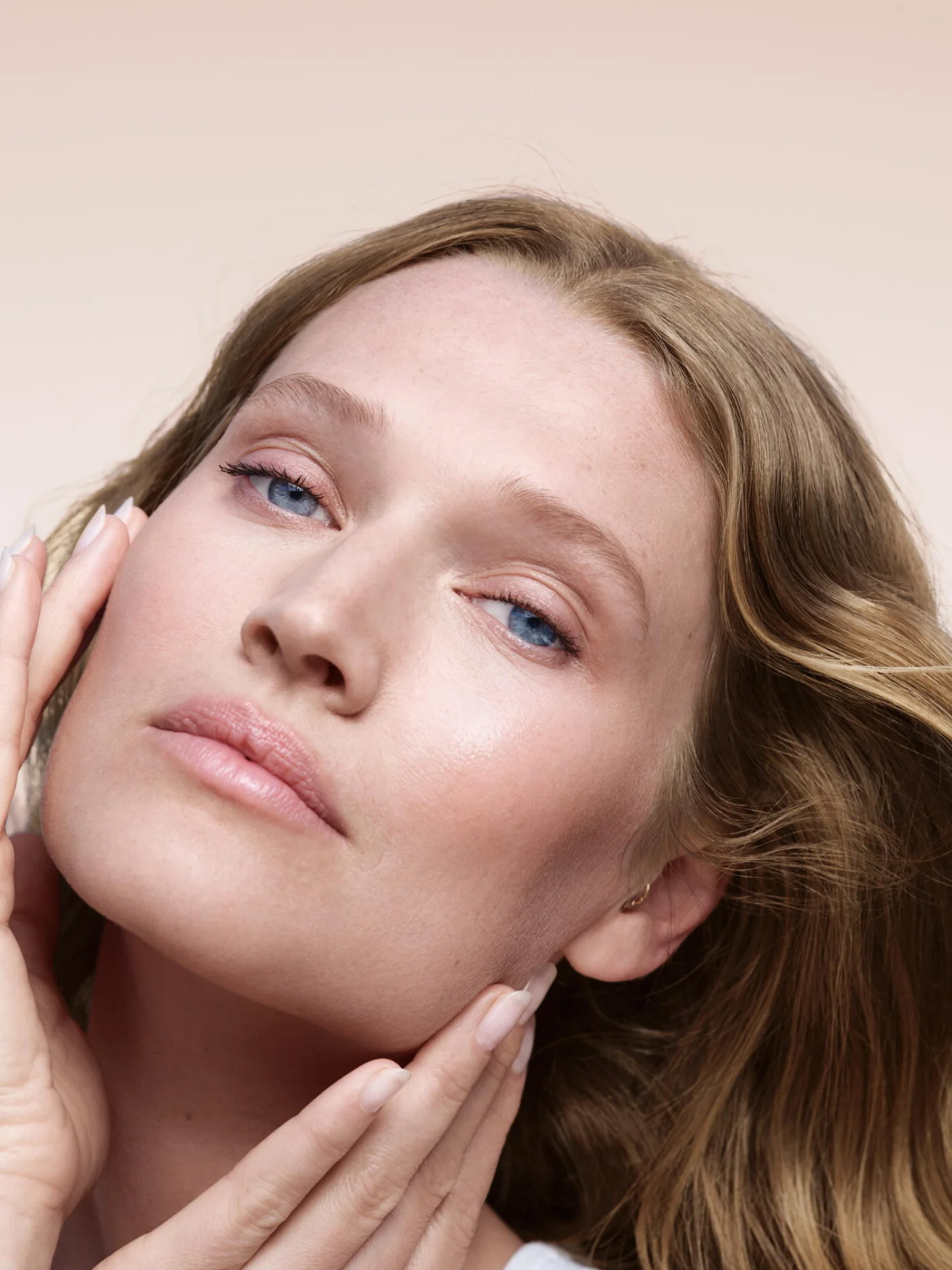 Eau Thermale Avène | Toni Garn by Leo Lindhorst represented by stoever artists