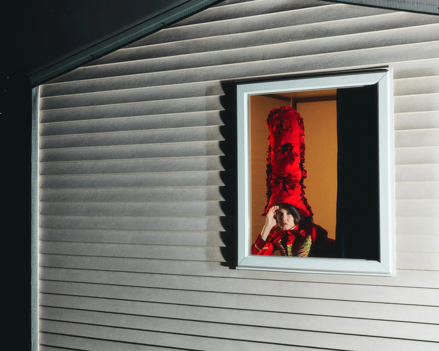  by Kapturing represented by stoever artists