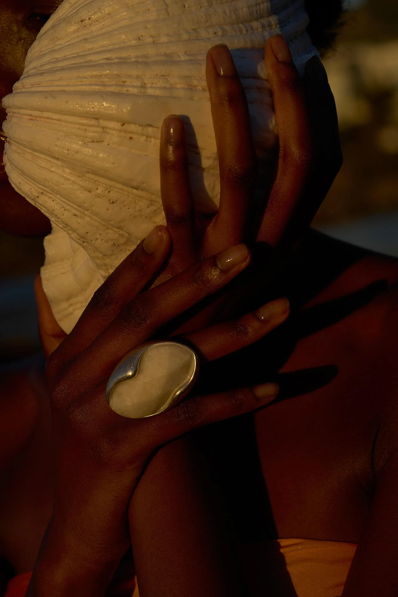  by Leo Lindhorst (Rohrsetzer) represented by stoever artists