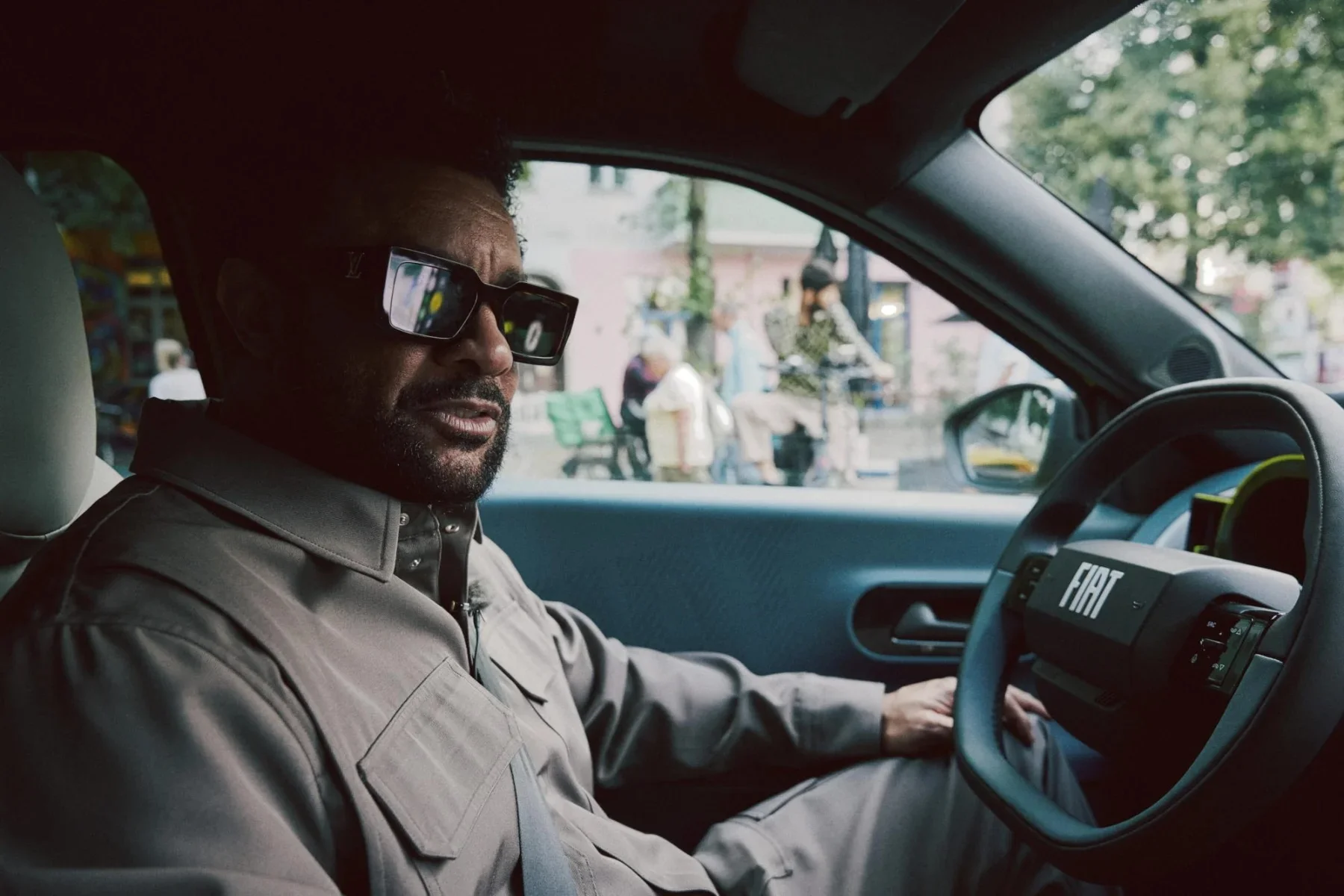 Shaggy X unframed by Pascal Kerouche represented by stoever artists