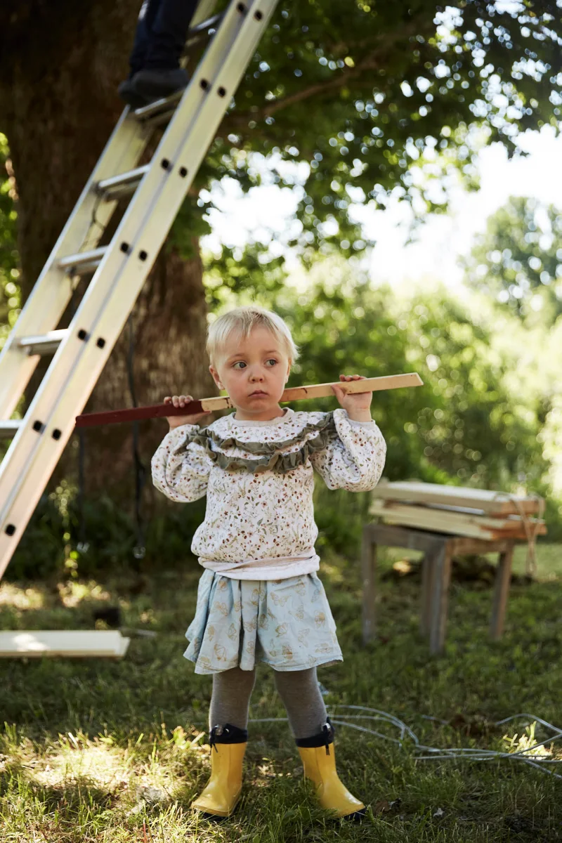 by Daniel Suhre represented by stoever artists